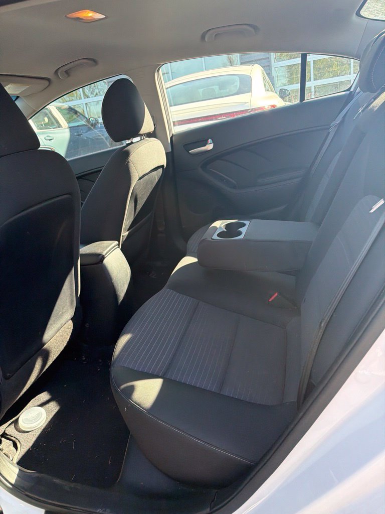 Used 2017 Kia Forte LX w/ LX Popular Package FWD image 10