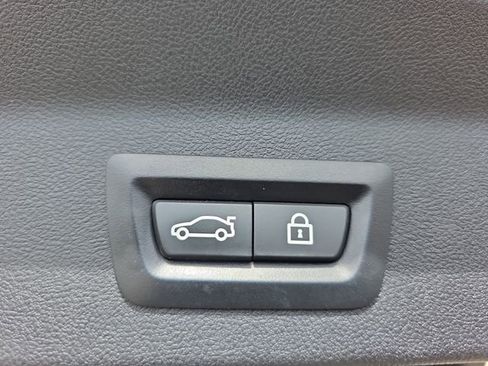 Used 2021 BMW X3 xDrive30i AWD/4WD image 13