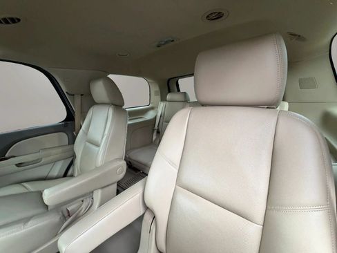 Used 2013 Chevrolet Tahoe LTZ AWD/4WD image 21