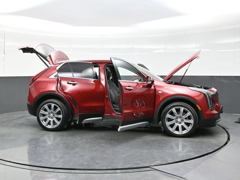 Used 2019 Cadillac XT4 Premium Luxury AWD/4WD image 48