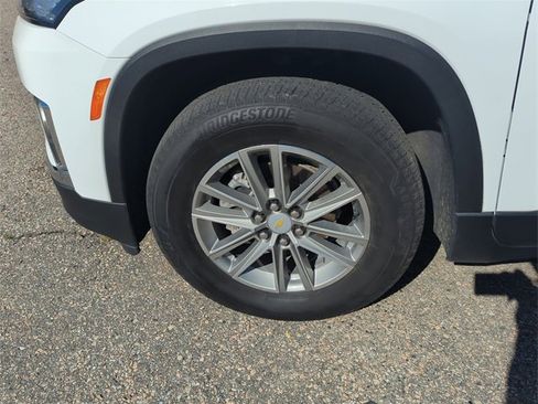 Certified 2022 Chevrolet Traverse LT image 32