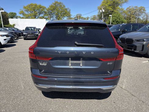 Used 2022 Volvo XC60 B5 Inscription AWD/4WD image 6