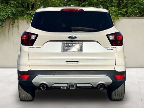 Used 2019 Ford Escape Titanium AWD/4WD image 5