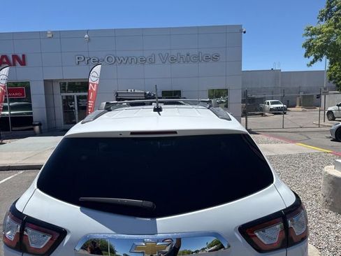 Used 2016 Chevrolet Traverse LT w/ Style and Technology Package FWD image 25