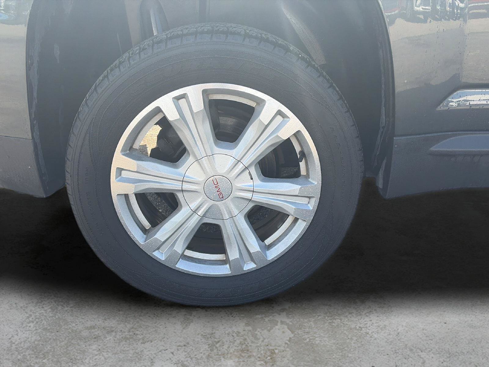 Used 2017 GMC Terrain SLE w/ Convenience Package FWD image 9