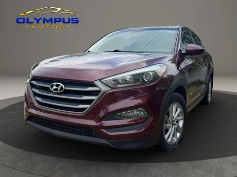 Used 2016 Hyundai Tucson SE w/ Option Group 02 FWD image 1