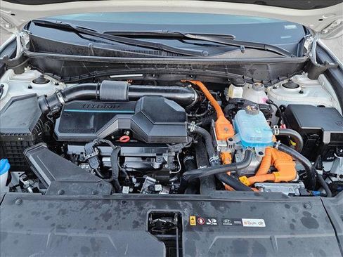 Used 2024 Hyundai Tucson Limited image 25