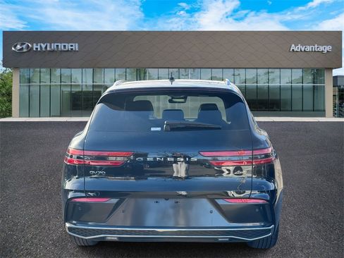 Certified 2026 Genesis GV70 2.5T Advanced image 7