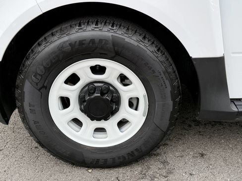 Used 2025 Chevrolet Brightdrop 600 image 56