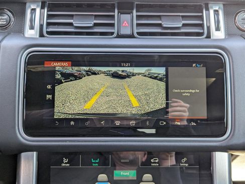 Used 2022 Land Rover Range Rover Westminster Edition image 31