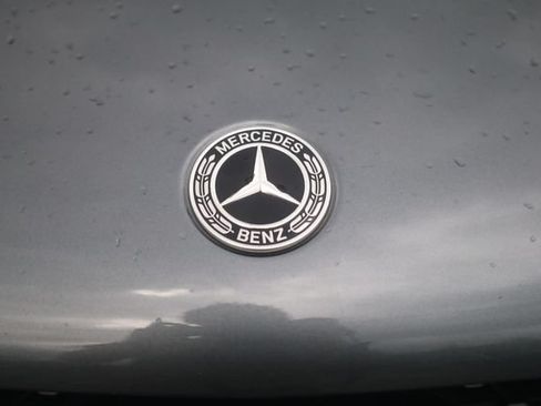 Used 2021 Mercedes-Benz GLE 350 4MATIC image 9