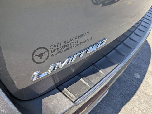 Used 2023 Ford Explorer Limited RWD image 32
