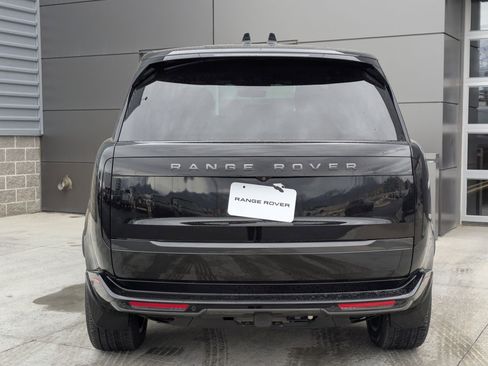 New 2026 Land Rover Range Rover SE image 7