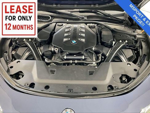 Used 2023 BMW 760i xDrive w/ Executive Package image 13