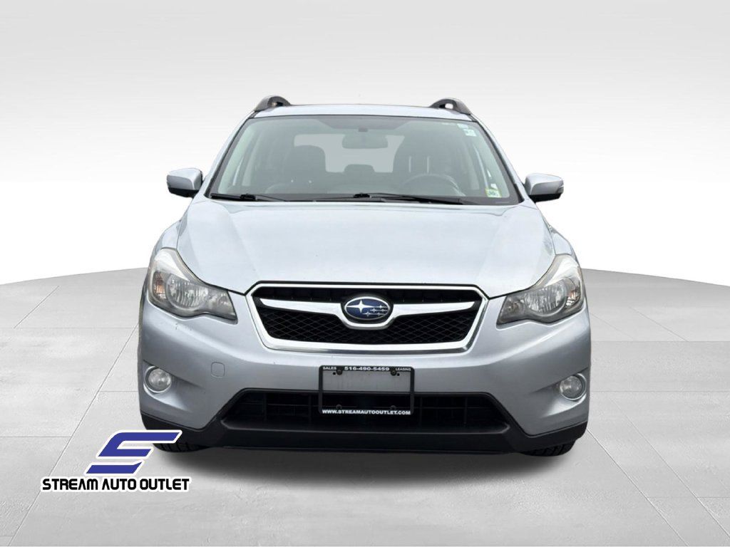 Used 2015 Subaru Crosstrek Touring AWD/4WD image 2