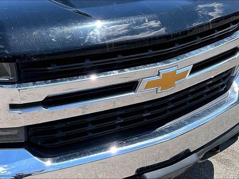 Used 2021 Chevrolet Silverado 1500 LT AWD/4WD image 26