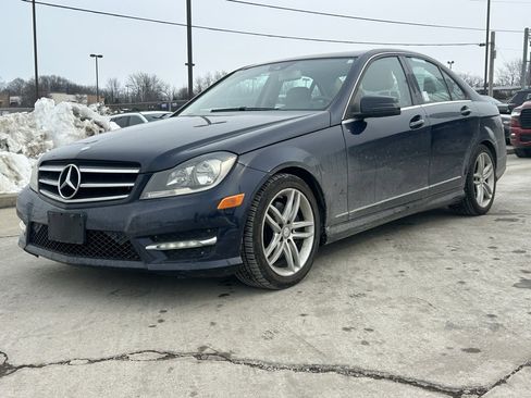 Used 2014 Mercedes-Benz C 300 4MATIC Sedan image 2