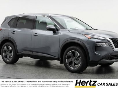 Used 2025 Nissan Rogue SV