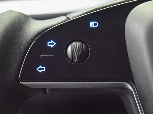 Used 2021 Tesla Model S Plaid image 20