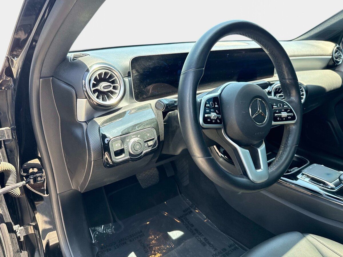 Used 2019 Mercedes-Benz A 220 image 18