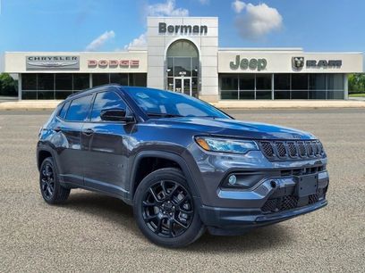 Used 2023 Jeep Compass Altitude w/ Sun and Sound Group