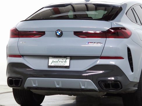 Used 2024 BMW X6 M60i w/ Dynamic Handling Package image 11