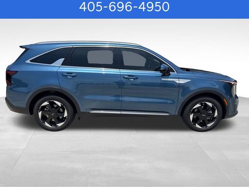 Used 2025 Kia Sorento SX Prestige AWD/4WD image 7
