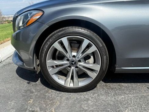 Used 2018 Mercedes-Benz C 300 4MATIC Sedan image 32