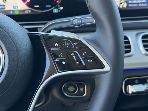 New 2026 Mercedes-Benz GLS 450 4MATIC image 24