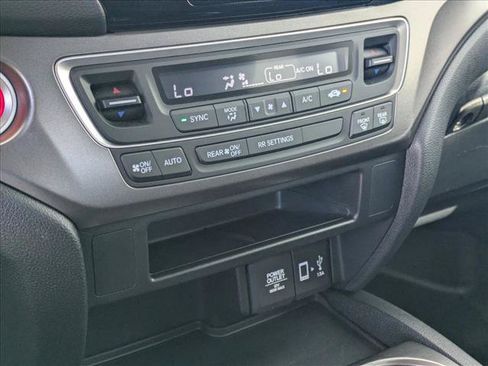 Used 2020 Honda Ridgeline Sport image 13