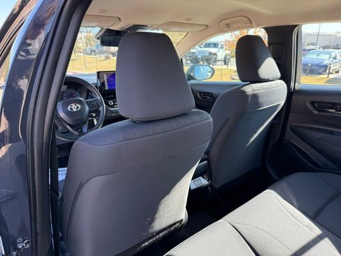 Used 2024 Toyota Corolla LE image 21