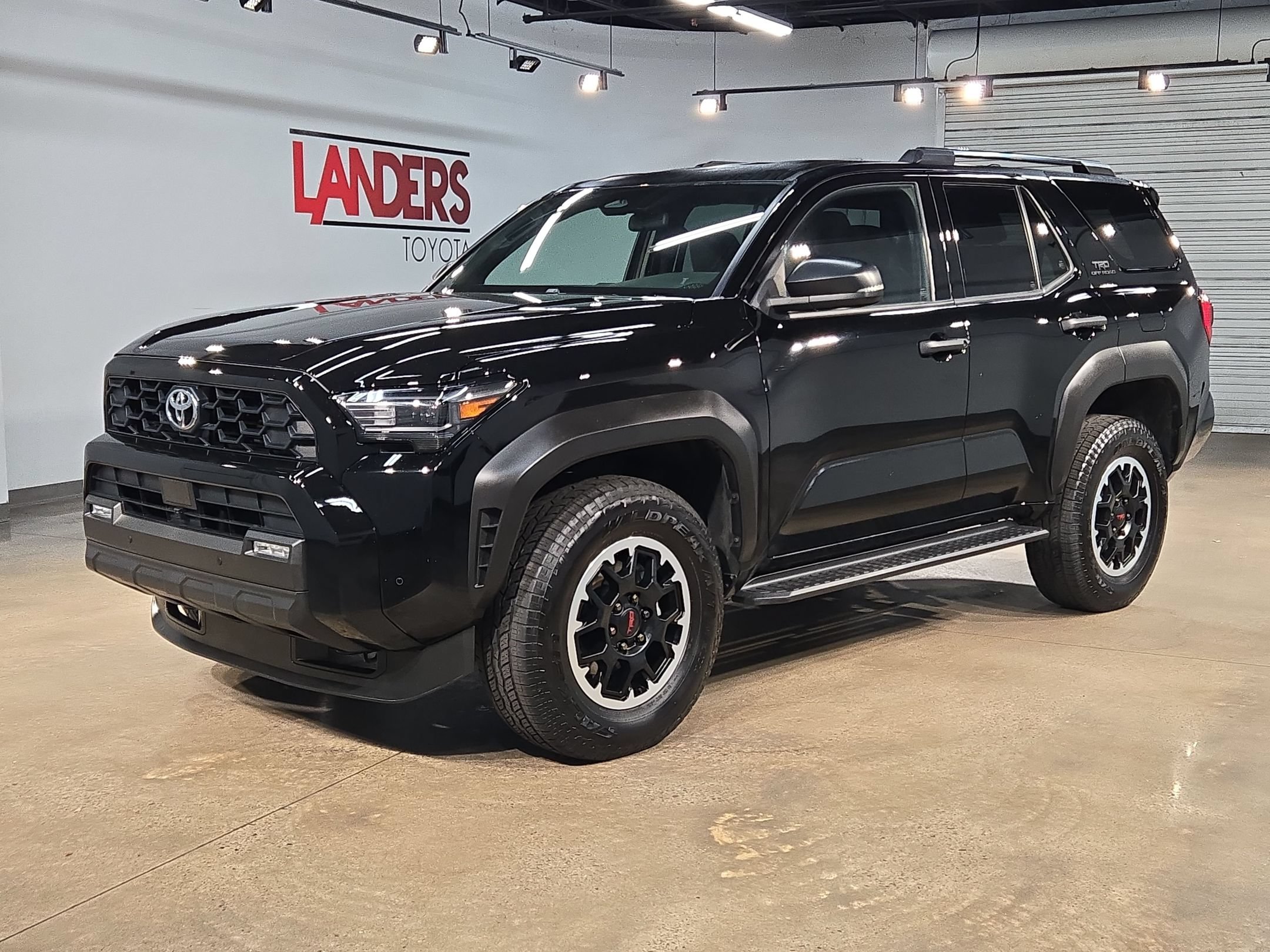 Certified 2025 Toyota 4Runner TRD Off-Road AWD/4WD image 3