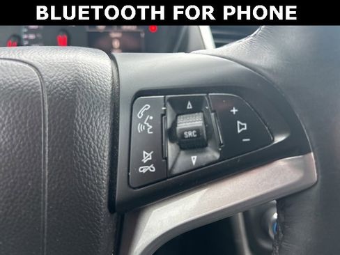 Used 2018 Chevrolet Trax LT w/ LT Convenience Package image 13