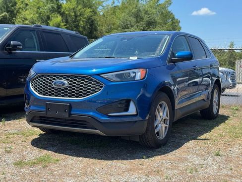 Used 2024 Ford Edge SEL AWD/4WD image 4
