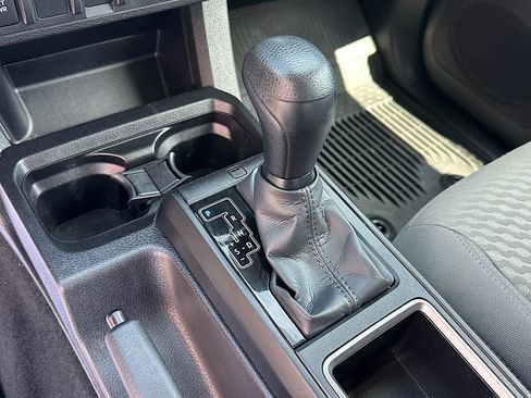 Used 2023 Toyota Tacoma SR AWD/4WD image 25