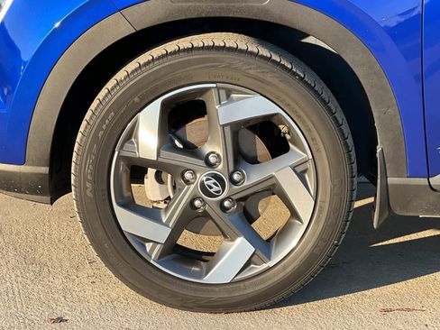 Certified 2022 Hyundai Venue Limited image 26