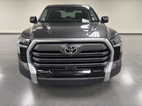 Used 2022 Toyota Tundra Limited image 2