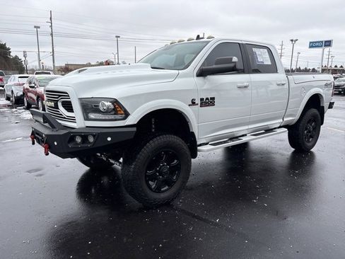 Used 2018 RAM 2500 Laramie w/ Sport Appearance Group image 19
