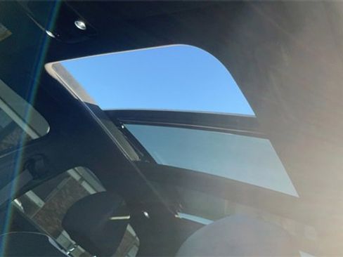 Used 2025 Kia K5 GT-Line w/ GT-Line Premium Package image 17