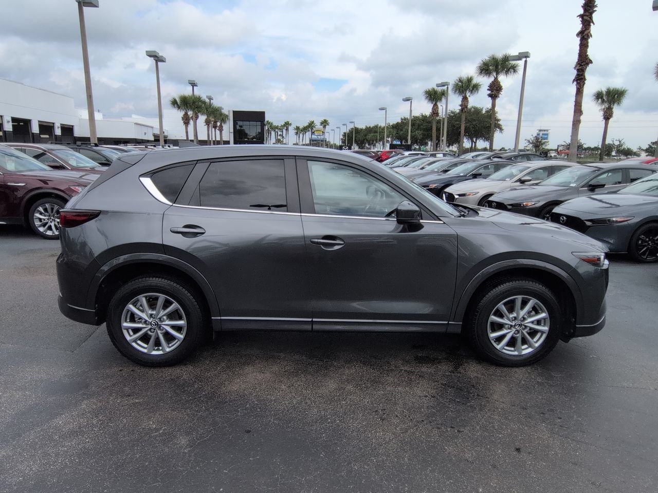 Used 2024 MAZDA CX-5 AWD 2.5 S w/ Preferred Package image 3