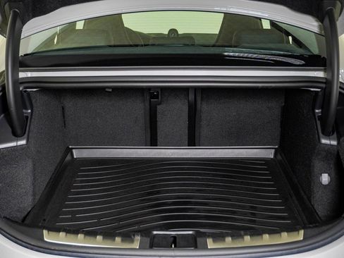 New 2025 Porsche Taycan Turbo image 29