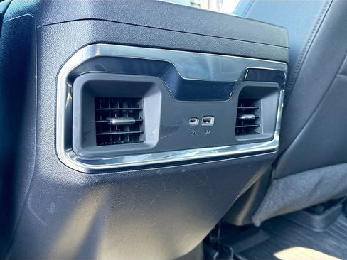 Used 2022 GMC Sierra 1500 Elevation w/ Elevation Premium Package AWD/4WD image 30