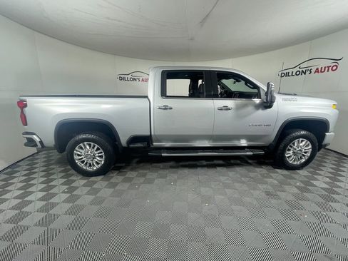Used 2020 Chevrolet Silverado 2500 High Country w/ Technology Package image 8