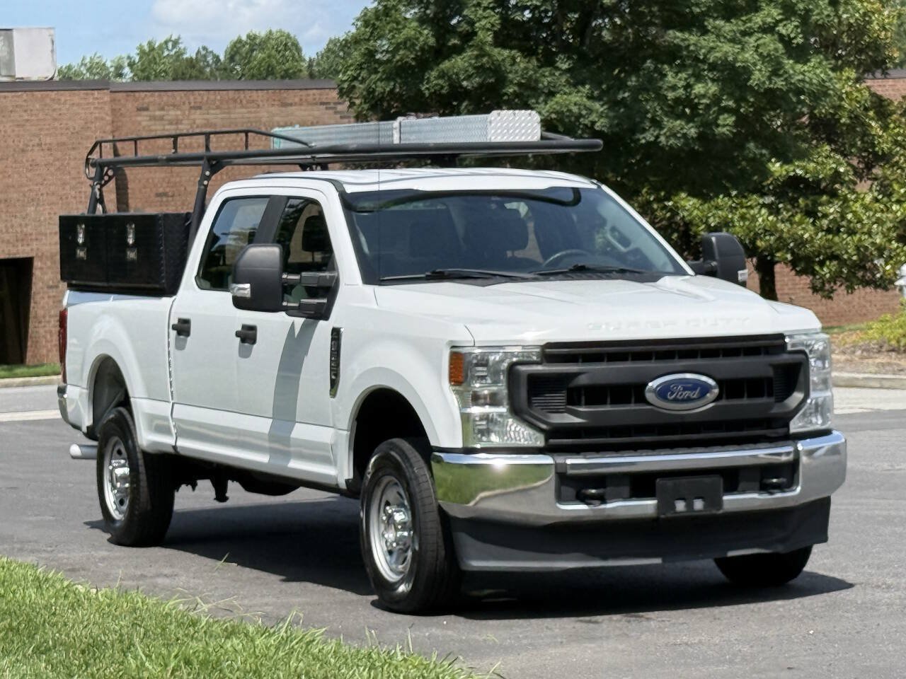 Used 2020 Ford F250 XL w/ Power Equipment Group AWD/4WD image 3