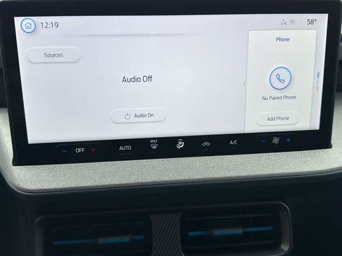 New 2026 Ford Maverick XLT image 26