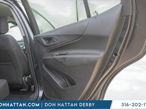 Used 2023 Chevrolet Equinox LT image 22