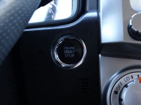 Certified 2021 Toyota 4Runner SR5 Premium image 30