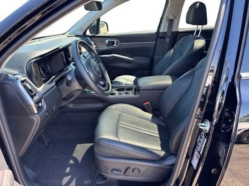 Certified 2023 Kia Sorento X-Line EX AWD/4WD image 10