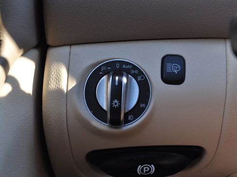 Used 2007 Mercedes-Benz SL 550 image 10