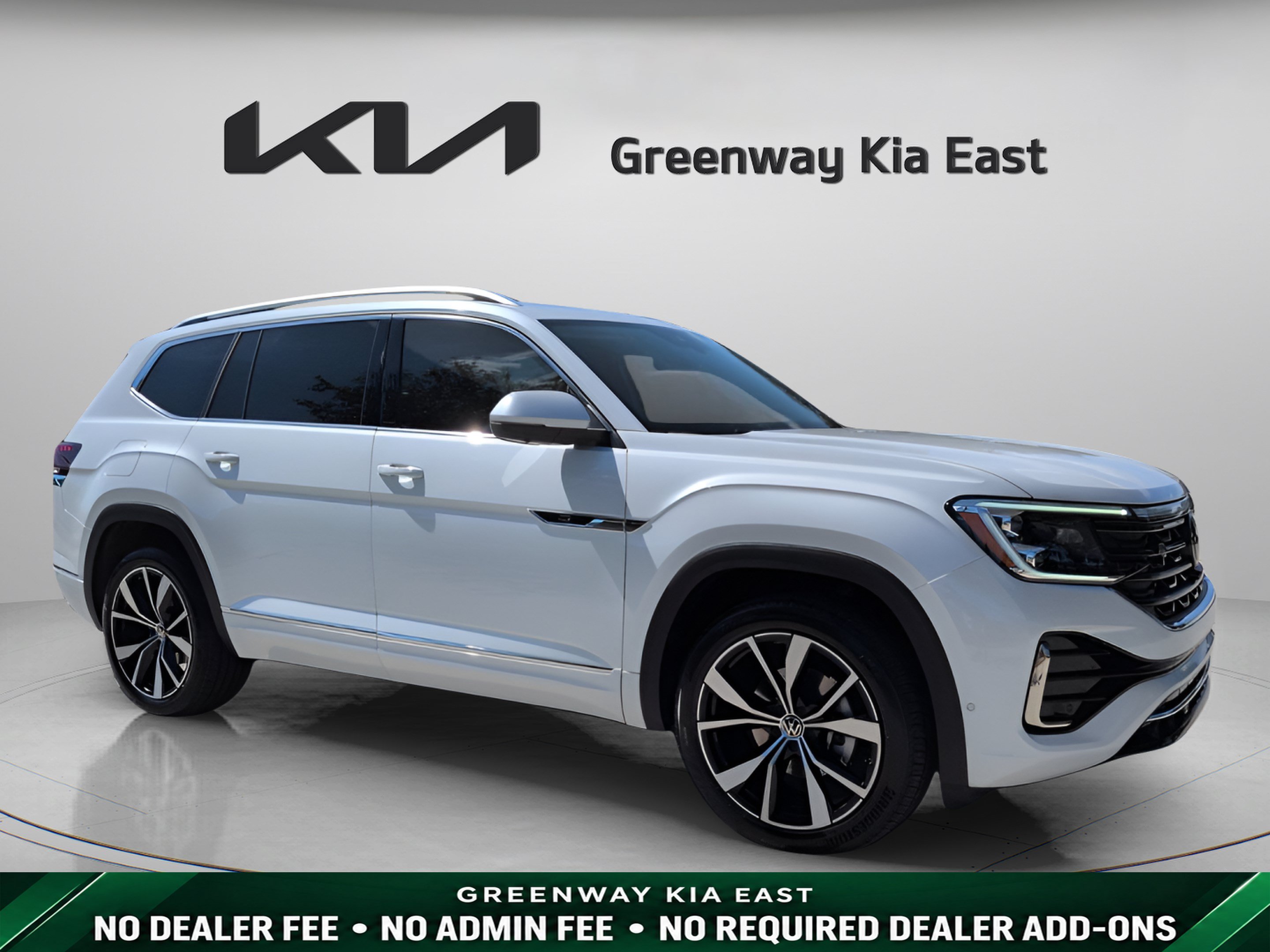 Used 2026 Volkswagen Atlas SEL Premium R-Line AWD/4WD image 1